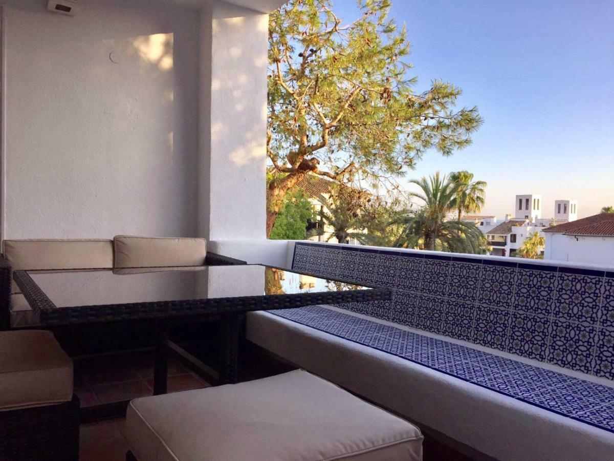 Jardines De Las Golondrinas Marbella Luaran gambar
